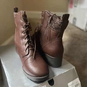 Avenue 13w Boots
